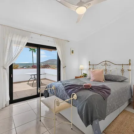 Amarilla Golf 2 Bedroom With Ocean View Apartment San Miguel de Abona